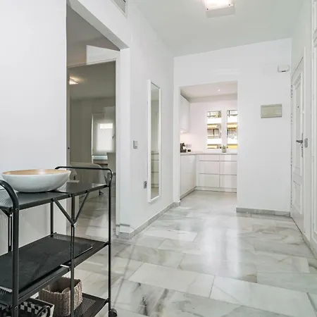 Mr- Cozy 4 Sleep Flat In Marbella, Great Location Apartment
