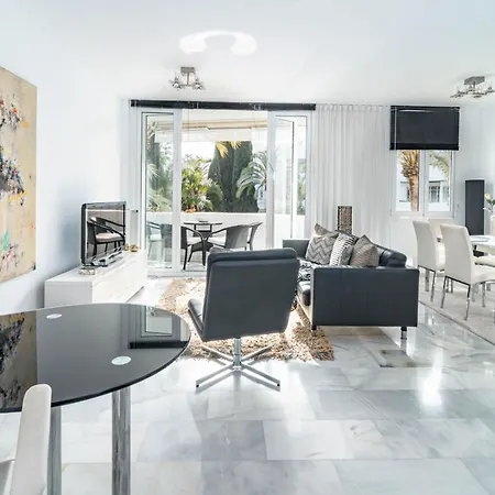 Mr- Cozy 4 Sleep Flat In Marbella, Great Location Marbella